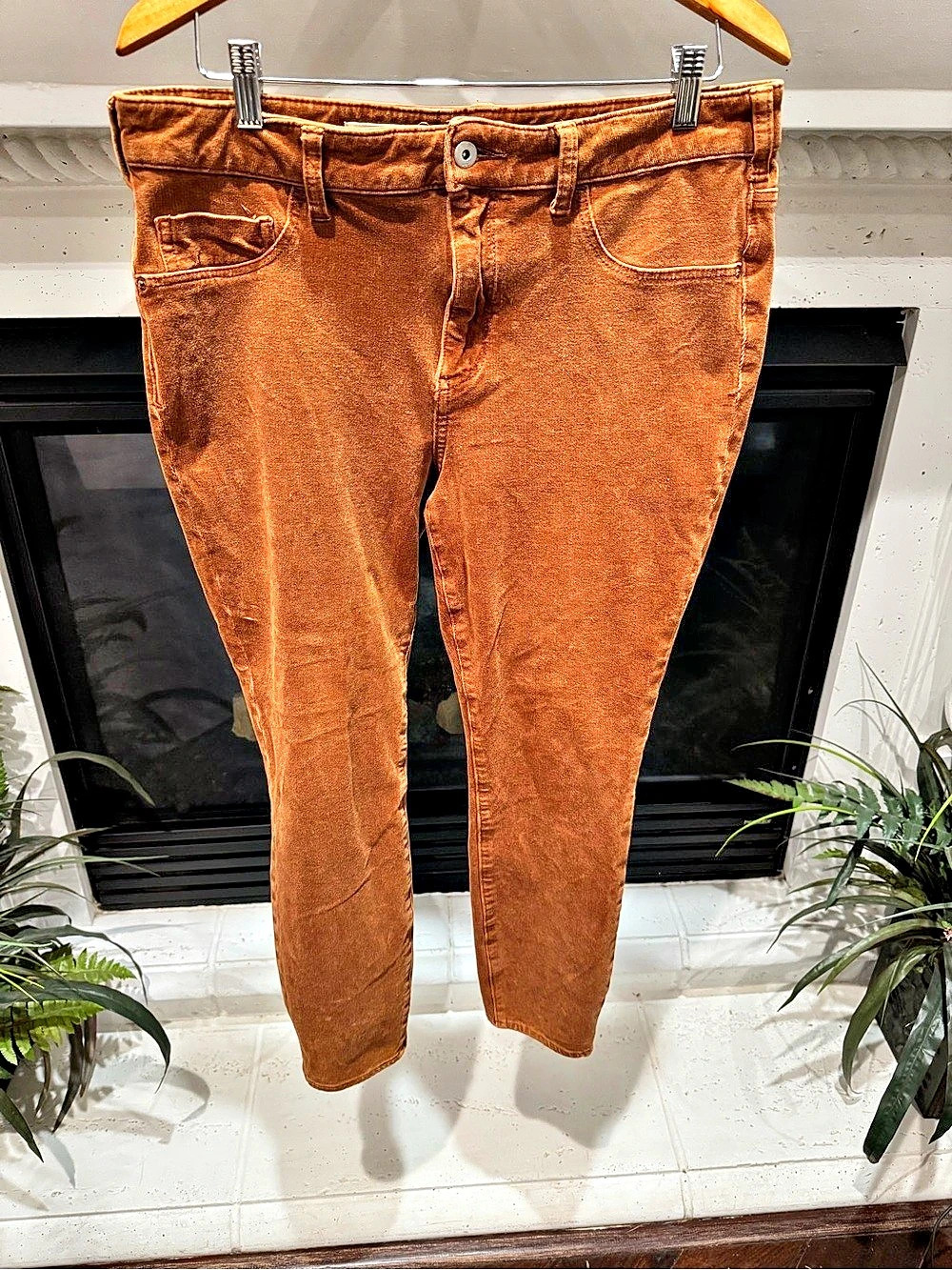 Pilcro High-Rise Skinny Jeans in Brown
